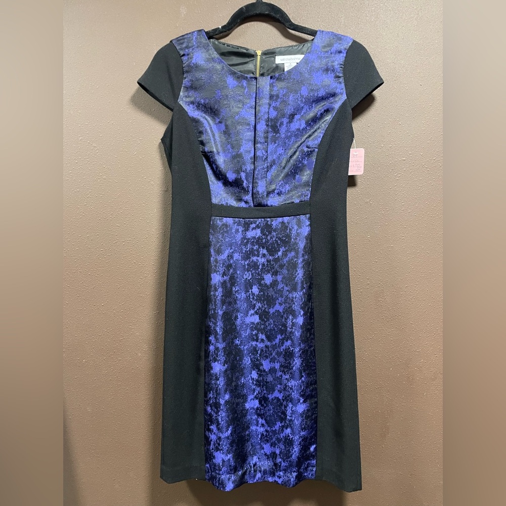 Liz Claiborne EUC Black and purple size 4 Midi Dress